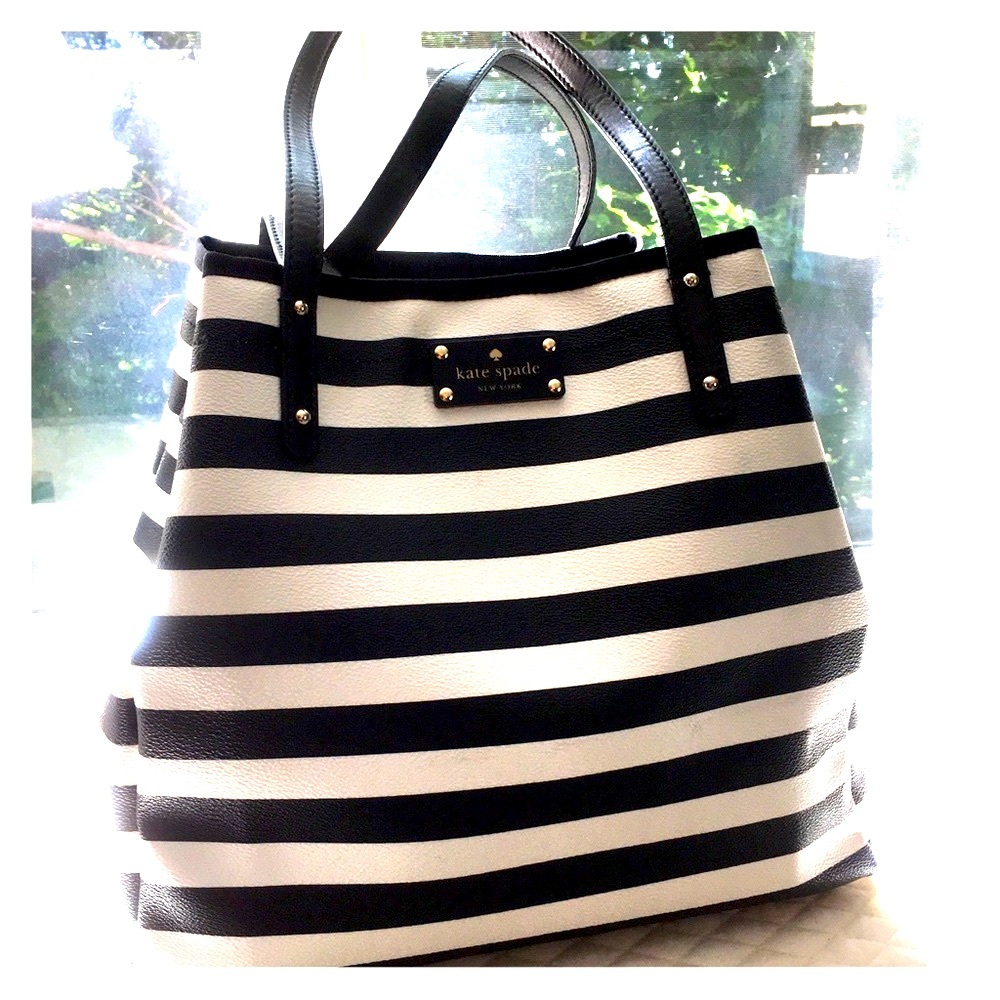 Kate Spade LARGE Kennywood tote.